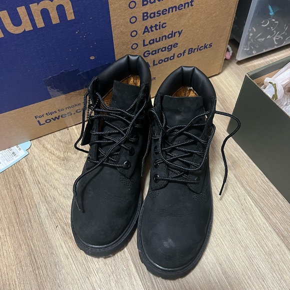 Timberlands - Picture 2 of 3